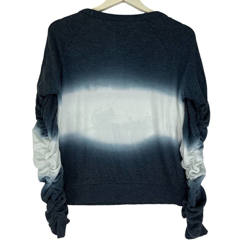 New Chaser Women US M Sweatshirt Ruched Sleeves Cozy Pullover White Gray Sweater - Picture 3 of 9